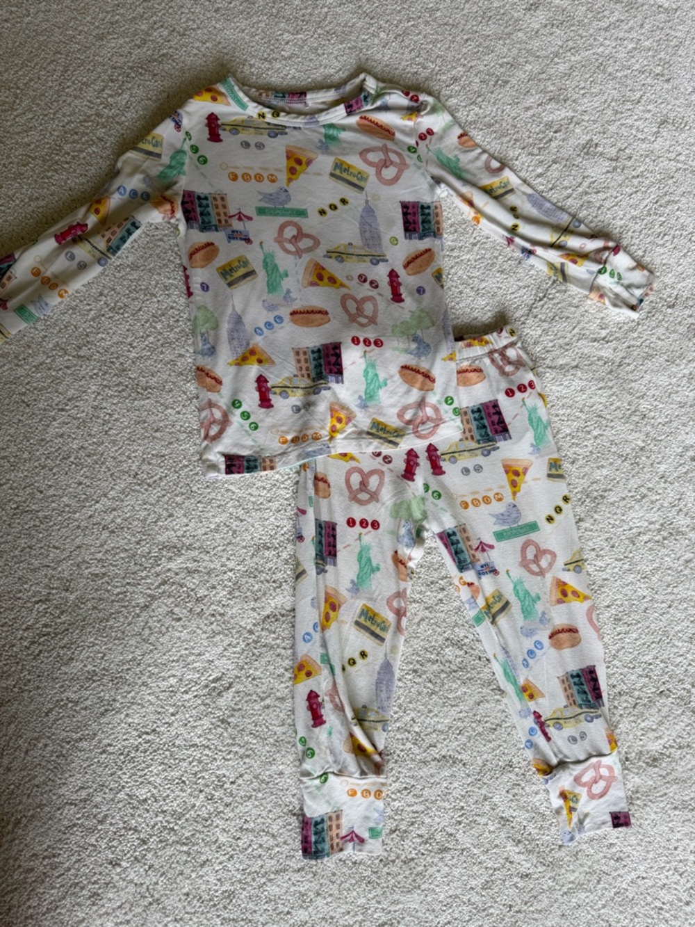 Posh Peanut Cream Long Sleeve Pajama Set with Multicolor New York Icons